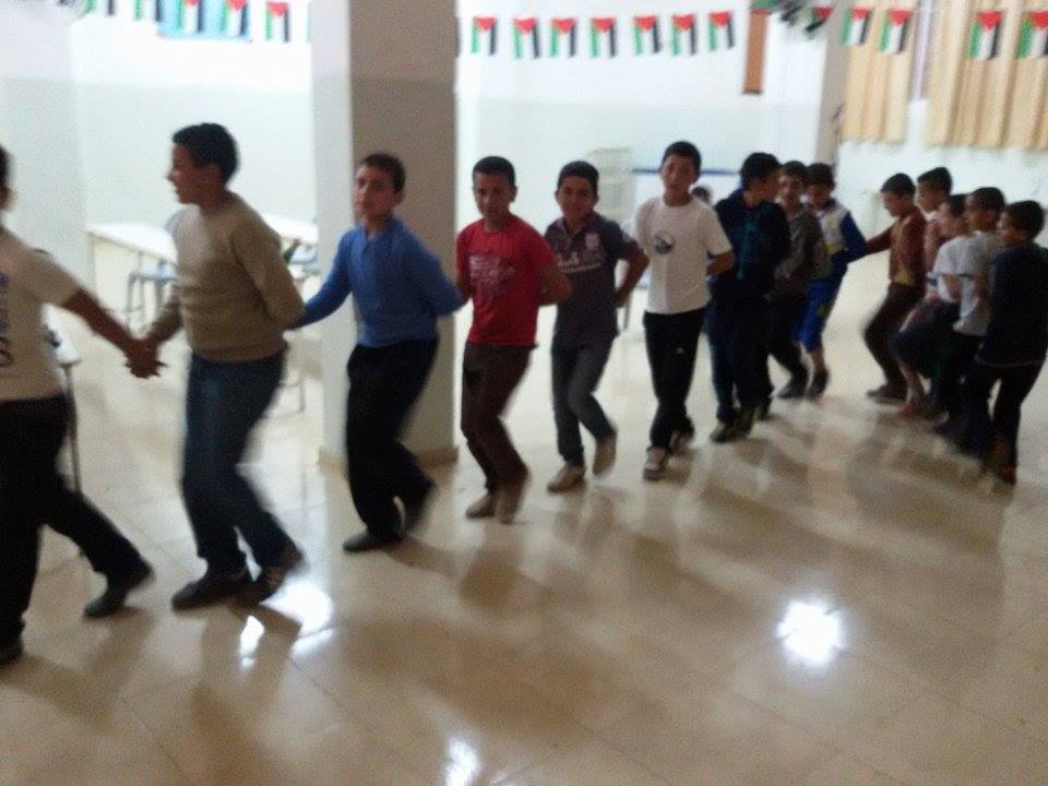 اقليم شمال الخليل يقوم بمتابعة فعاليات برنامج انشطه التربويه والوطنية "البرامج التخصصيه"بفقراته التراثيه والتاريخيه .